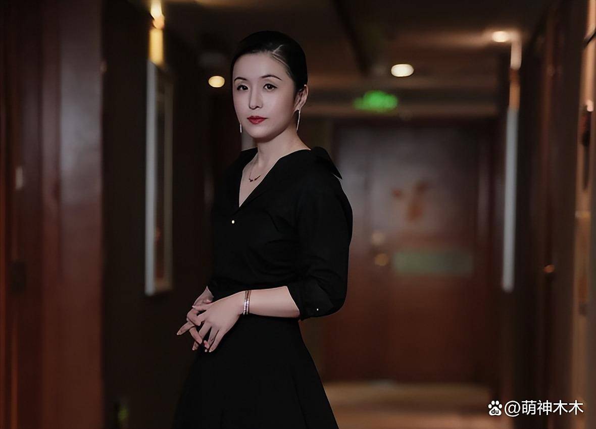 原创            《繁花》编剧秦雯新录音曝光：嘲讽陈道明，吐槽游本昌，信息量大