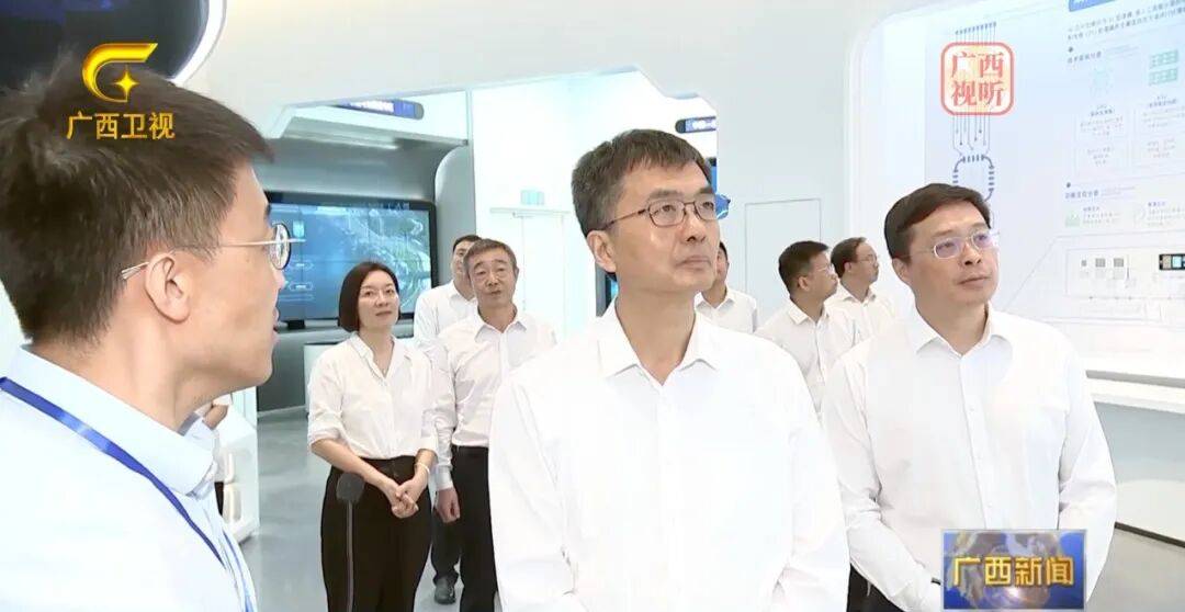 陈刚：今天没带讲稿，稿在我的眼镜里