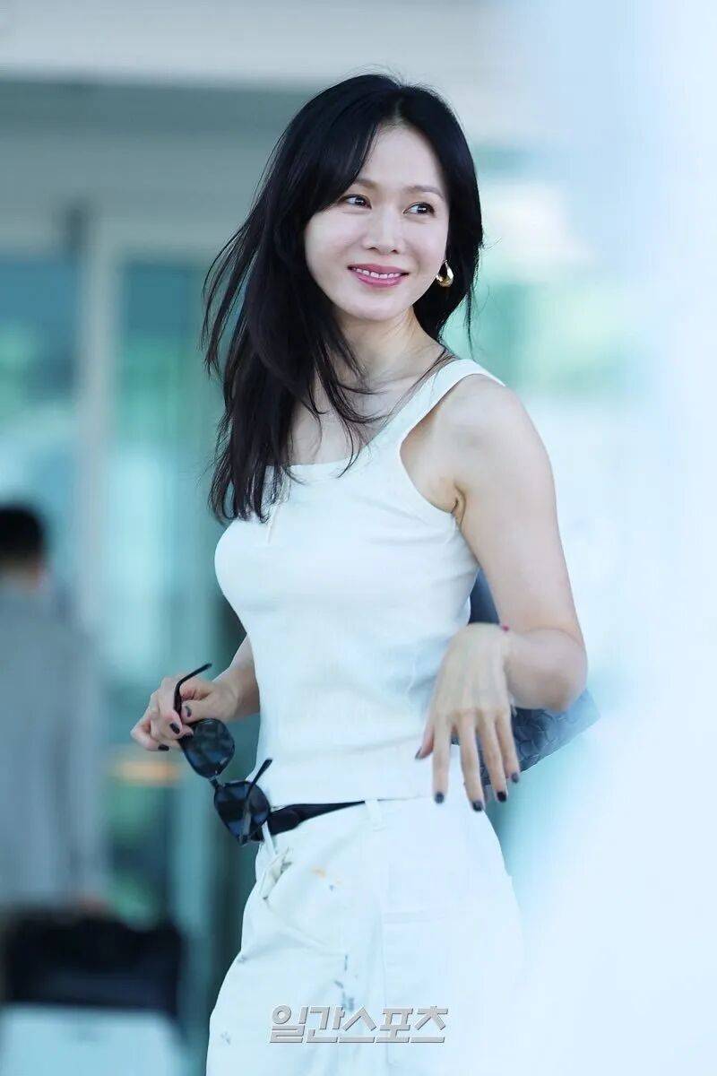 救命啊！43岁的孙仙，怎么能美成这样！