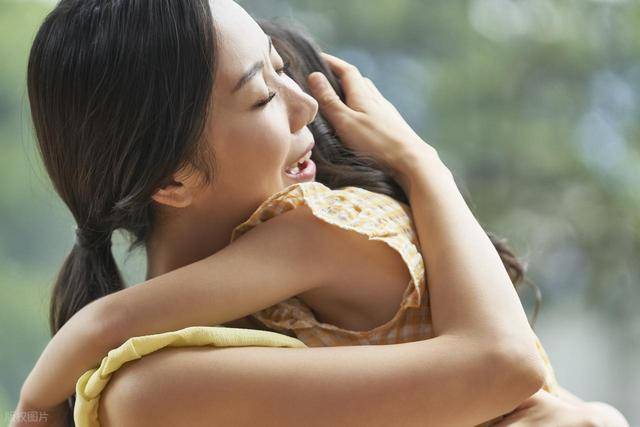 男人不喜欢带孩子就可以不带吗？错了，爸爸带娃的好处远比妈妈多