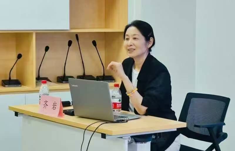 为何泌尿感染总找上干燥症患者？齐岩医生一语道破关键病机