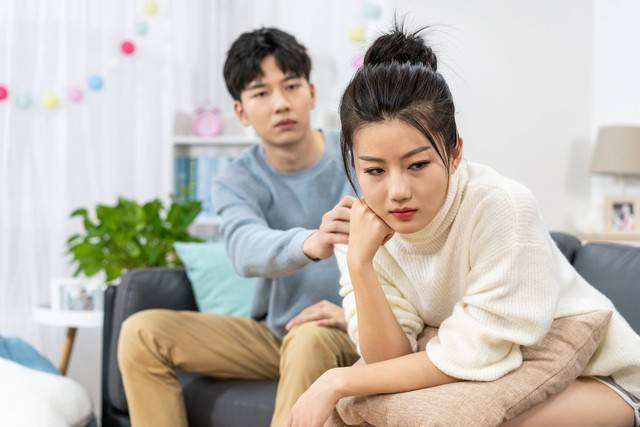 原创            为什么出轨的男人越来越冷漠？真相让人心寒又心疼