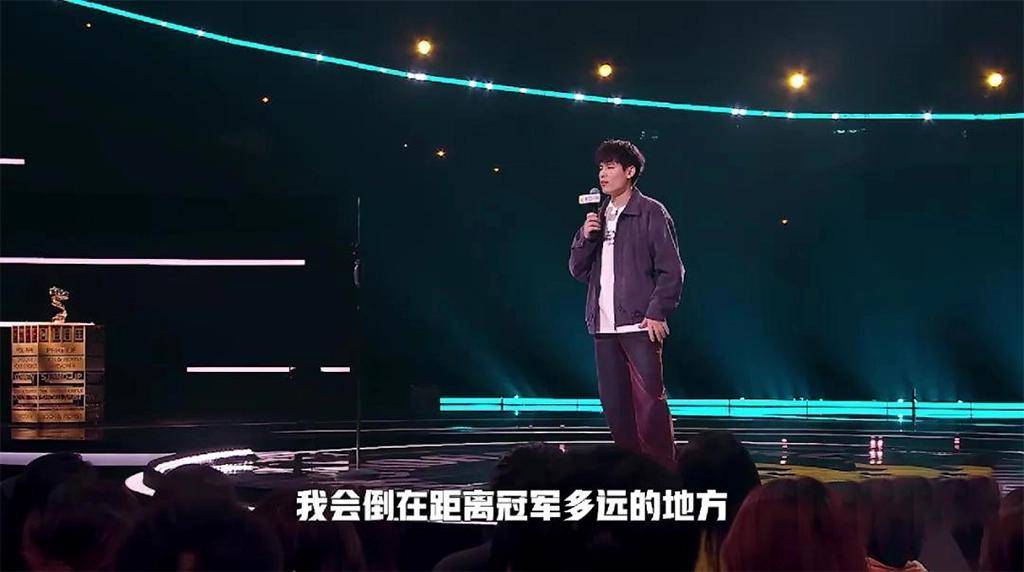 原创            《脱友2》老实人赢了，何广智夺冠刷屏，可综艺外的坚持更扎心