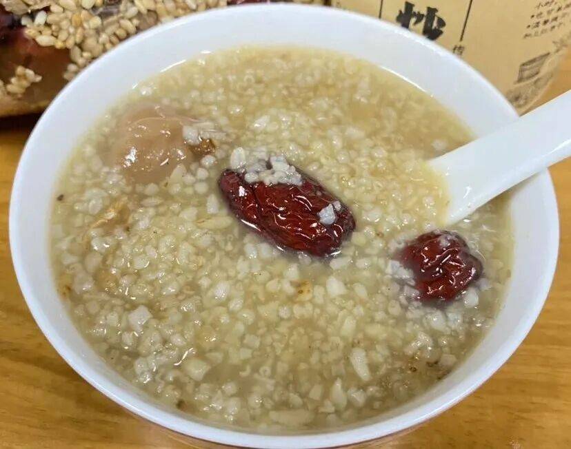 脾胃虚弱的关键不是“缺营养”，而是缺阳气！四招温阳补虚