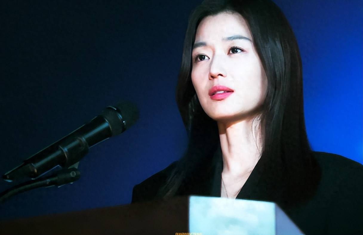 辱华、恋爱脑、粗制滥造不如“中国短剧”，韩剧终于走向了末路！