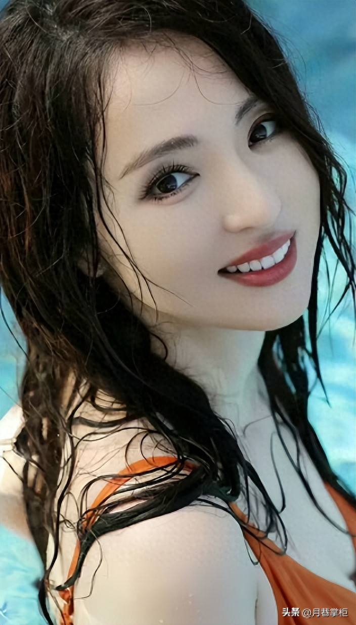 原创            原来我们都被董璇骗了！靠张维伊反向捞金，真没有必要心疼她