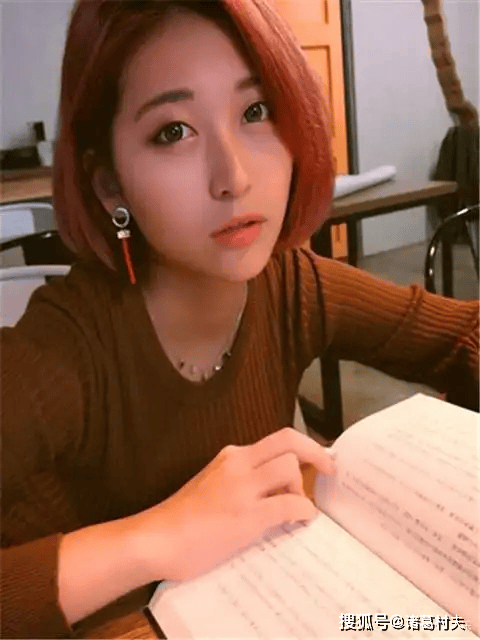 这谁顶得住！祈锦玥写真赏