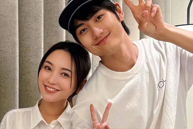 原创            金莎也没想到，恋爱3年，小17岁男友孙丞潇，竟走上了贾冰的老路