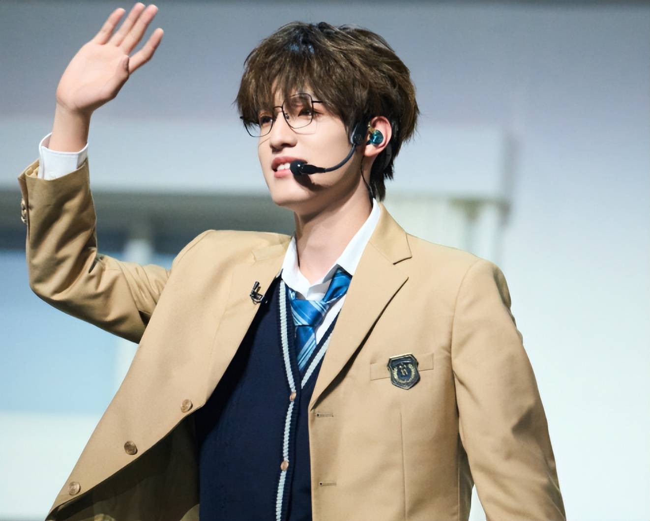 原创            《披哥5》节目组又捧错人？意外让2位哥哥出圈，给节目组上一课