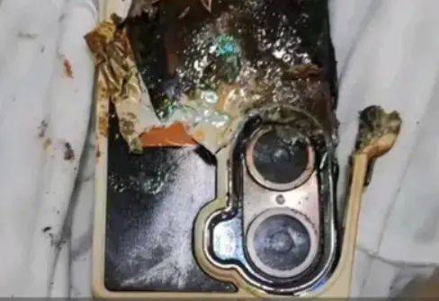 今晚起，睡觉请把手机放1.5米以外