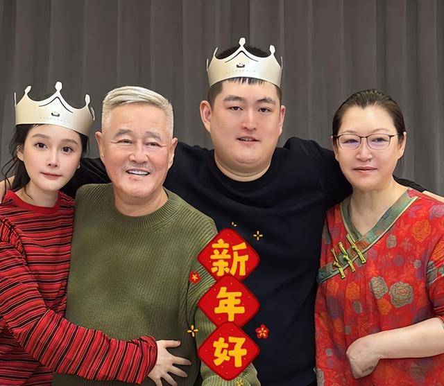 原创            赵本山也没想到，那炫富败家的儿子，竟凭妹妹的一段话逆转口碑！