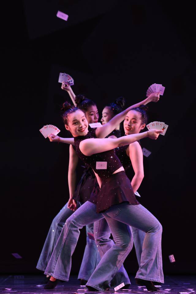 中国杂技艺术直抵墨西哥观众心间