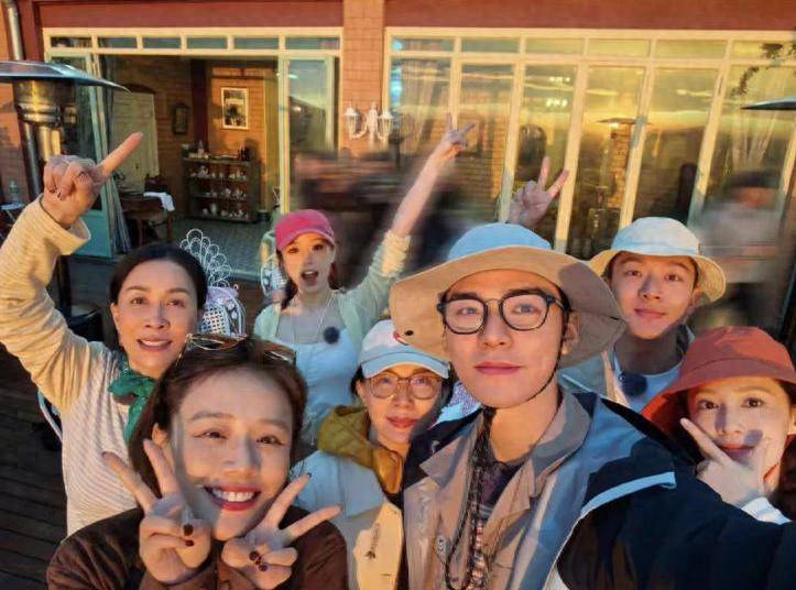 原创            同胞“被刺”坑同胞？《花少7》埃及行遭狂嘲，前季嘉宾也被牵连