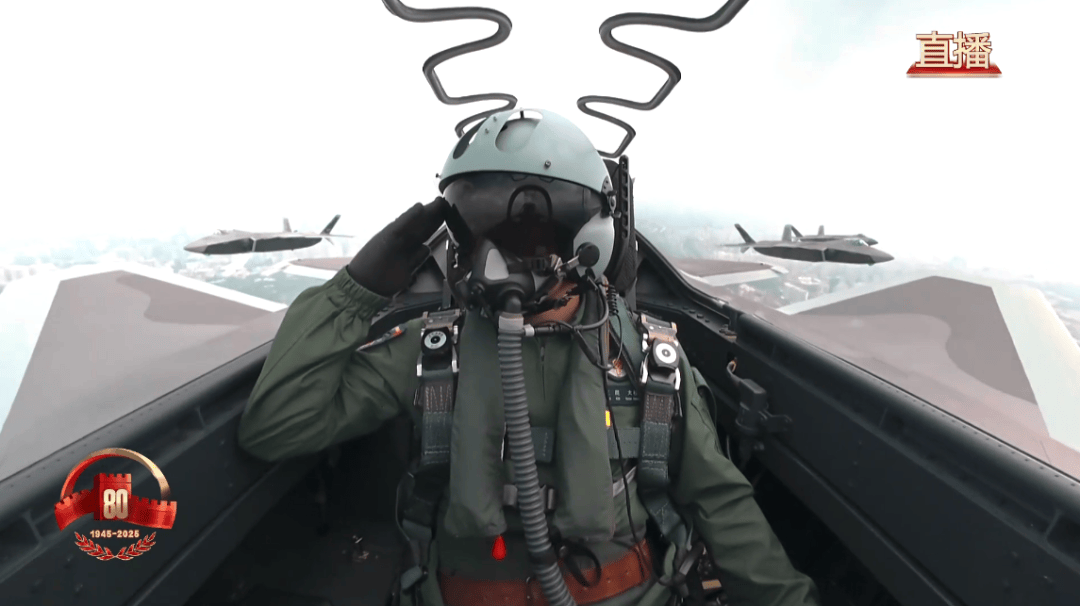 歼-20S、歼-15DT、歼-35……震撼亮相！