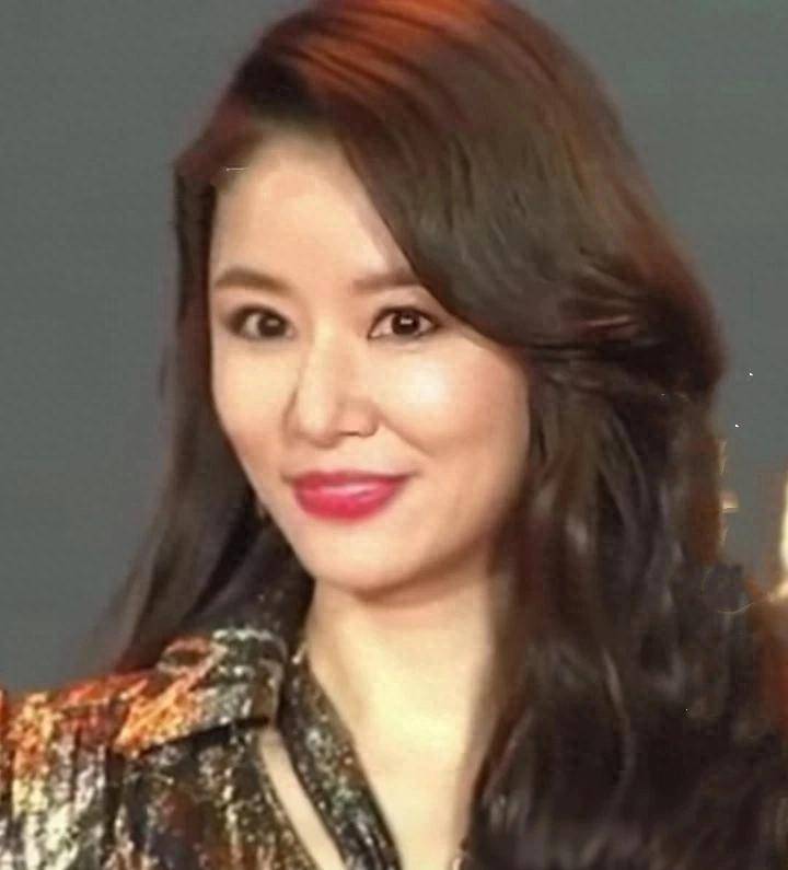 原创            林心如笑对浪姐6传闻：未获邀请，亦无惧挑战