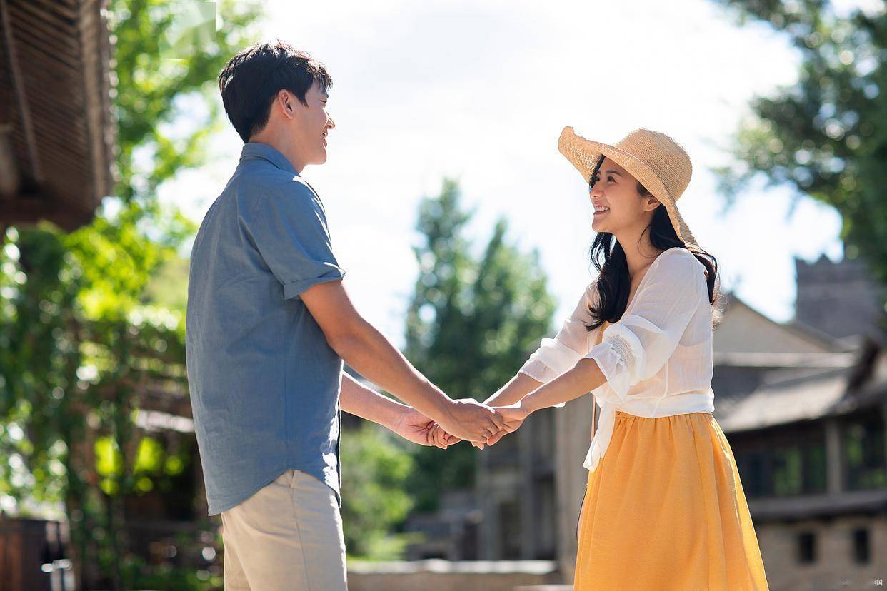 如果一个男人有下面这些表现，可能就是不在乎你了