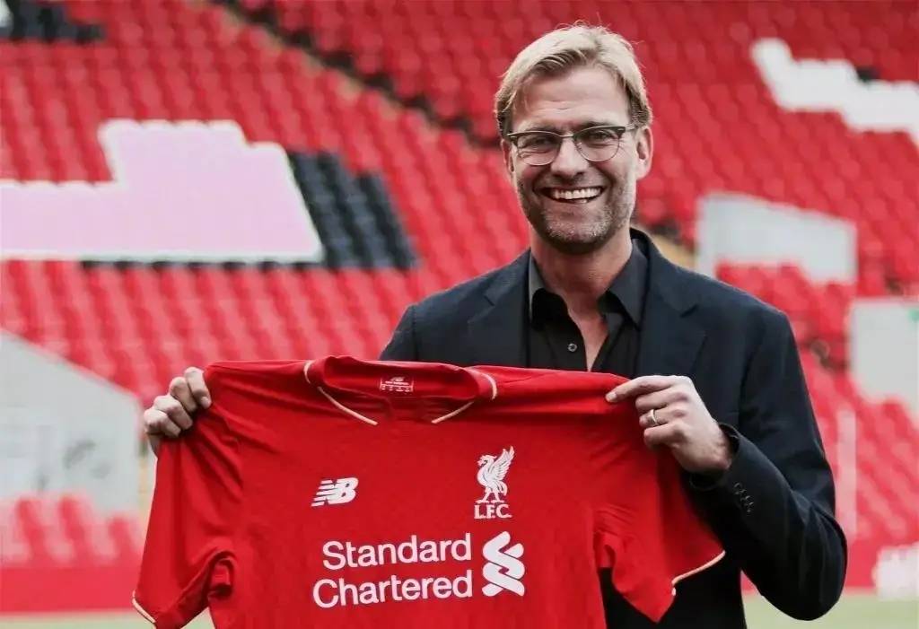 原创            跟榜首利物浦差八分！曼联曼城这赛季英超争冠又要瞎？