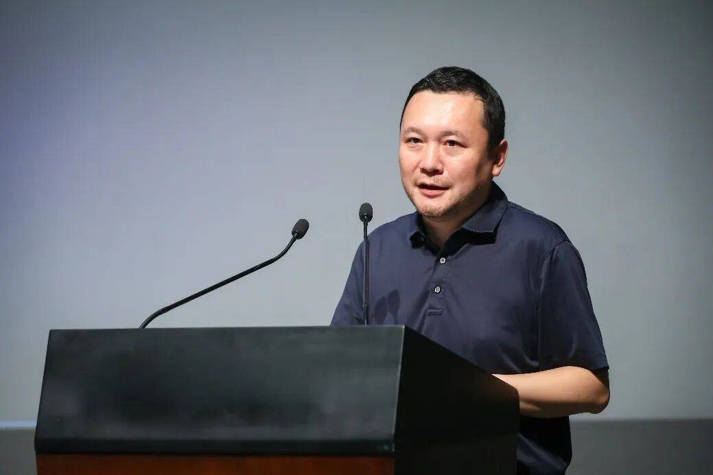 “80后”北京大学副校长任羽中主动投案，曾是四川省文科状元