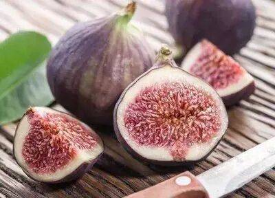 《糖尿病宜忌食水果一览表》啥水果能吃？一次吃多少？全写清楚了