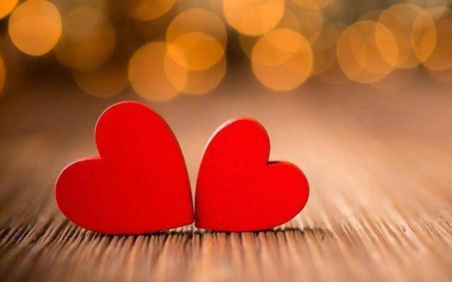 男生真正爱一个人时，最明显的3个特征