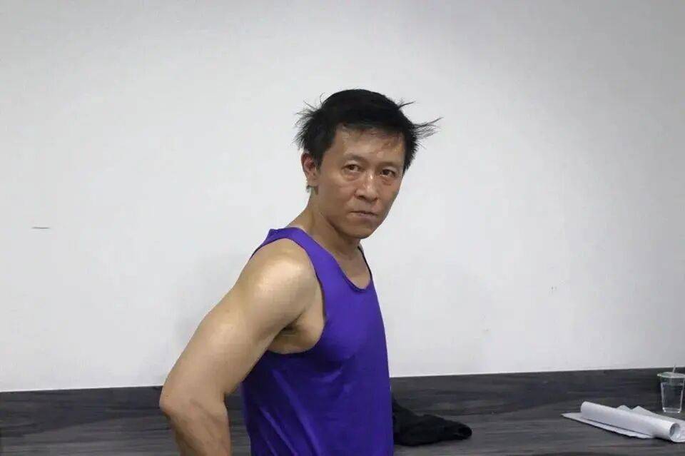 55岁男演员家中去世，死因尚未查明