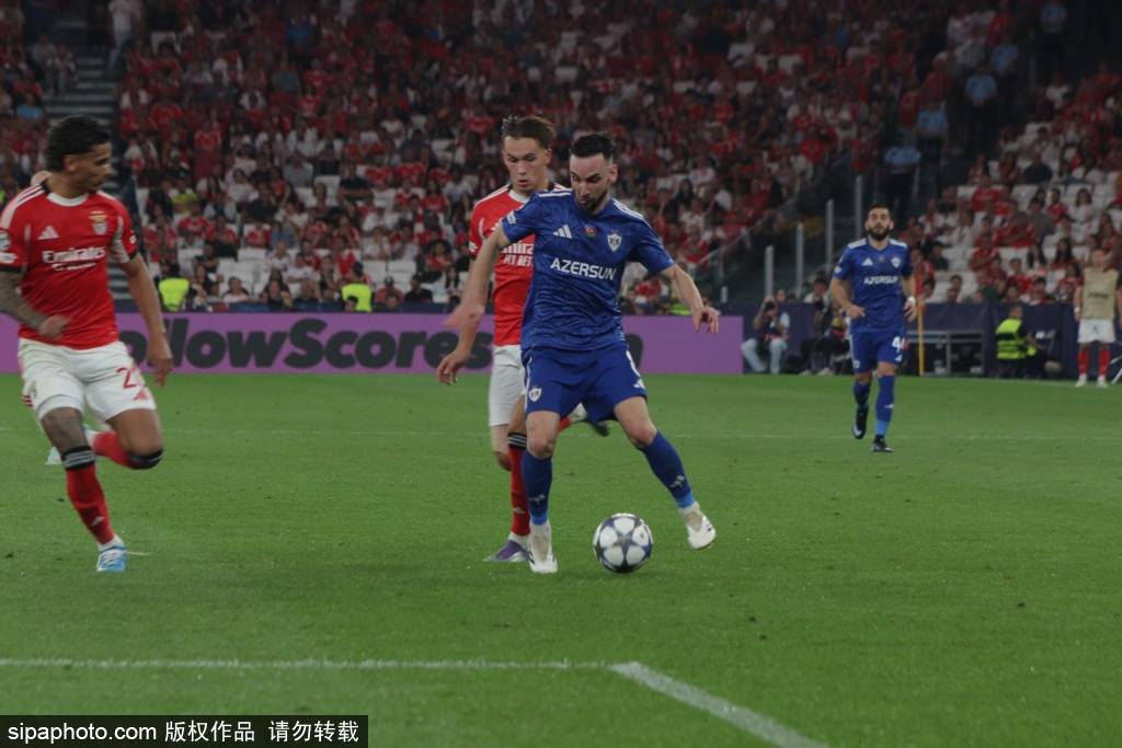 神户胜利船逆袭海港！上半场数据揭秘三球领先背后的战术布局与球员表现