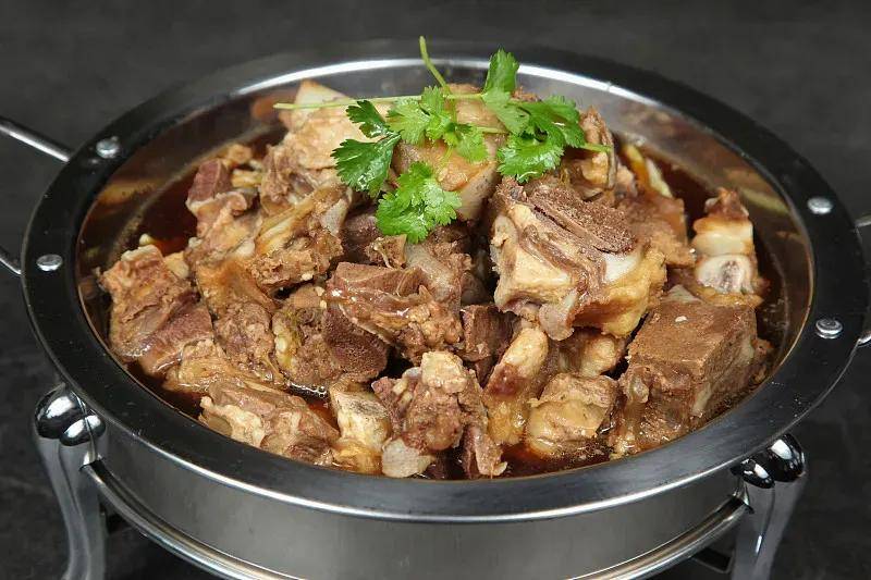 巧用药膳调护马尾神经损伤