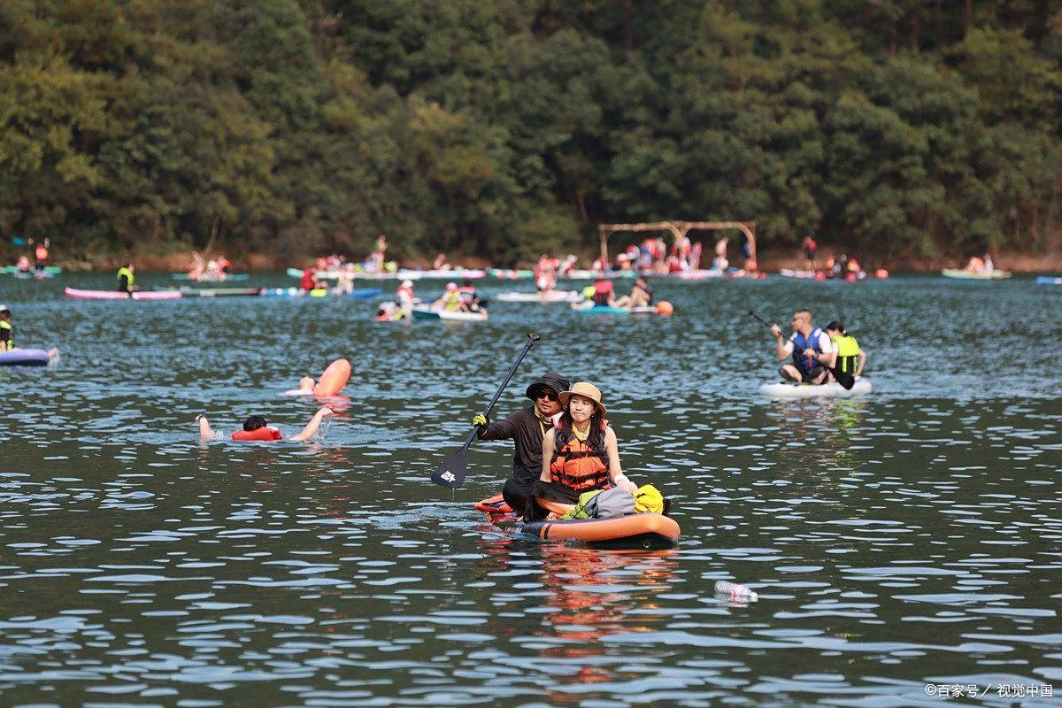 做了近视手术能玩水吗？无锡华厦眼科顾勇院长解答：多久才能“玩水自由”