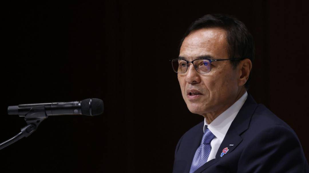 因购买涉嫌违法的“保健品”，日本饮料巨头三得利董事长闪电请辞