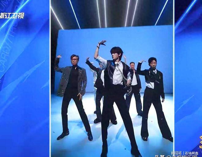 原创            新开播的（王牌9）就差评一片