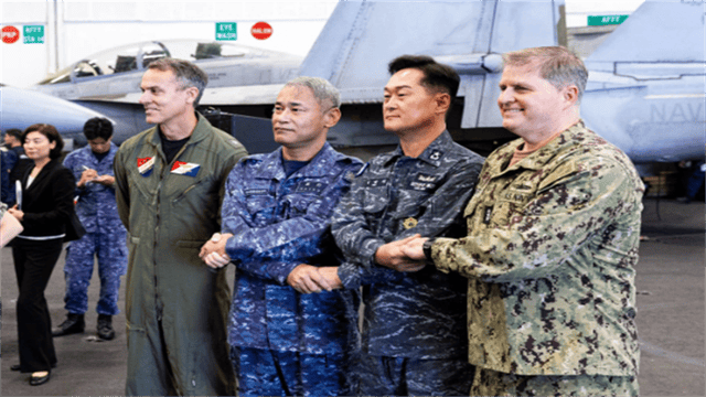 这次美国又瞄准了台湾？联手日韩搞出大动静，解放军有言在先
