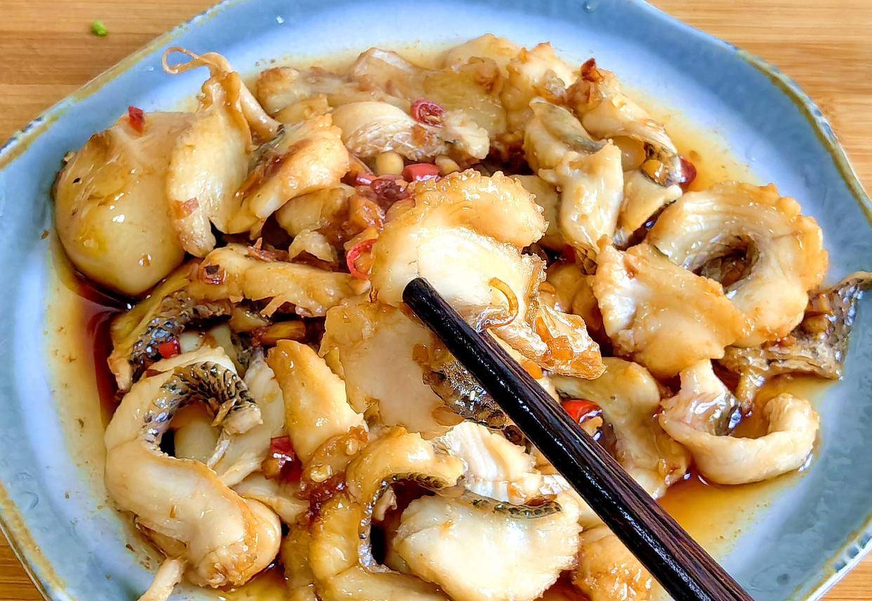 立秋后减少猪羊肉，多食三类肉，增强腿脚力量，补充营养安度秋天