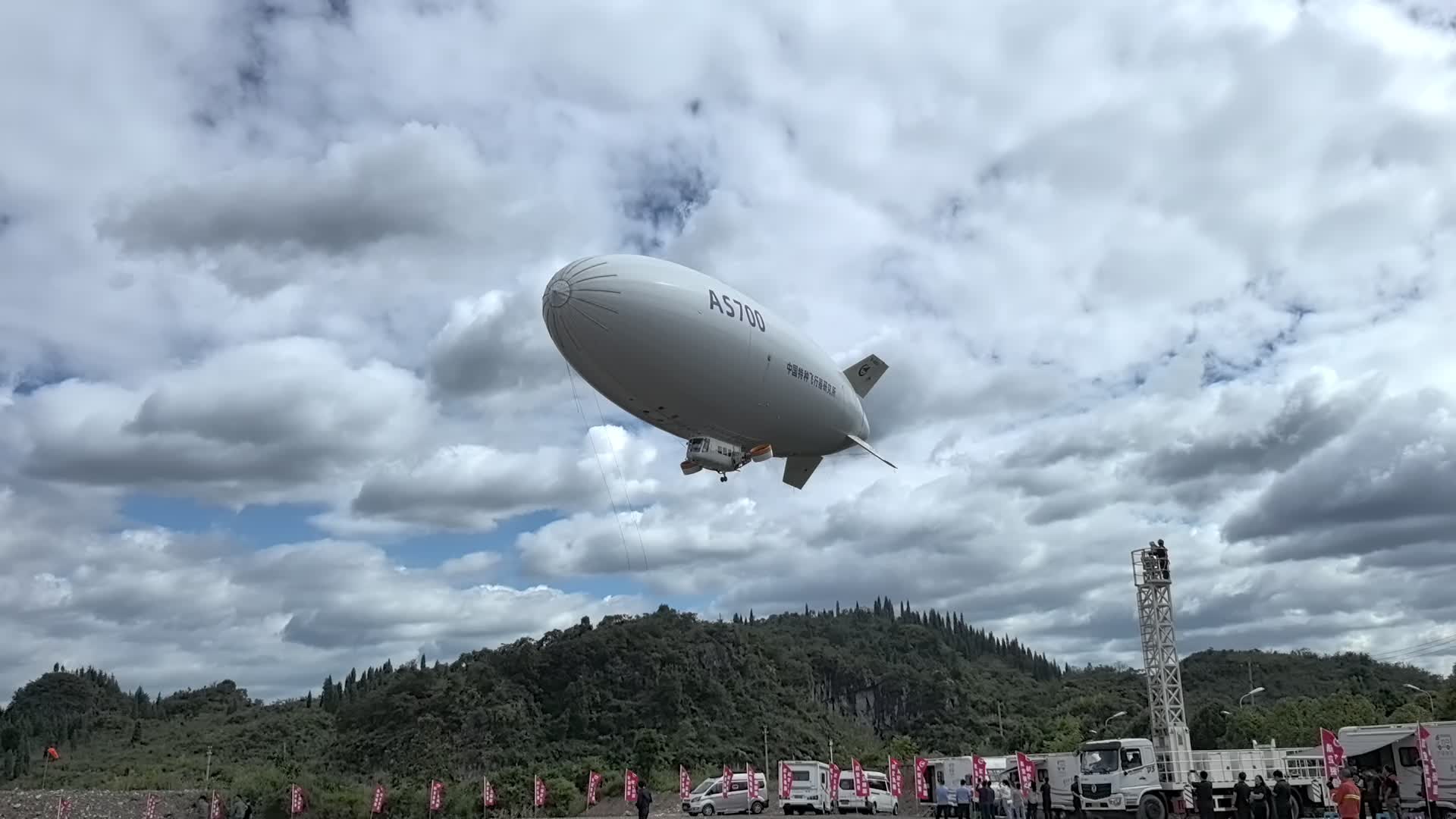 没有推背感，这趟飞行“稳稳当当”