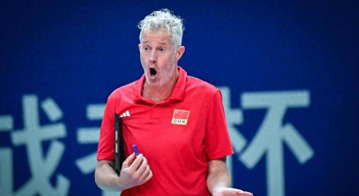 原创            一场0-3，世锦赛积分榜更新，中国男排倒数第一仍有晋级希望