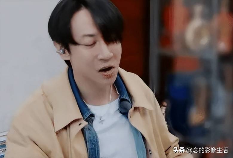 原创            我要笑死在张维伊的评论区，网友：哥们真是样样拿不出手