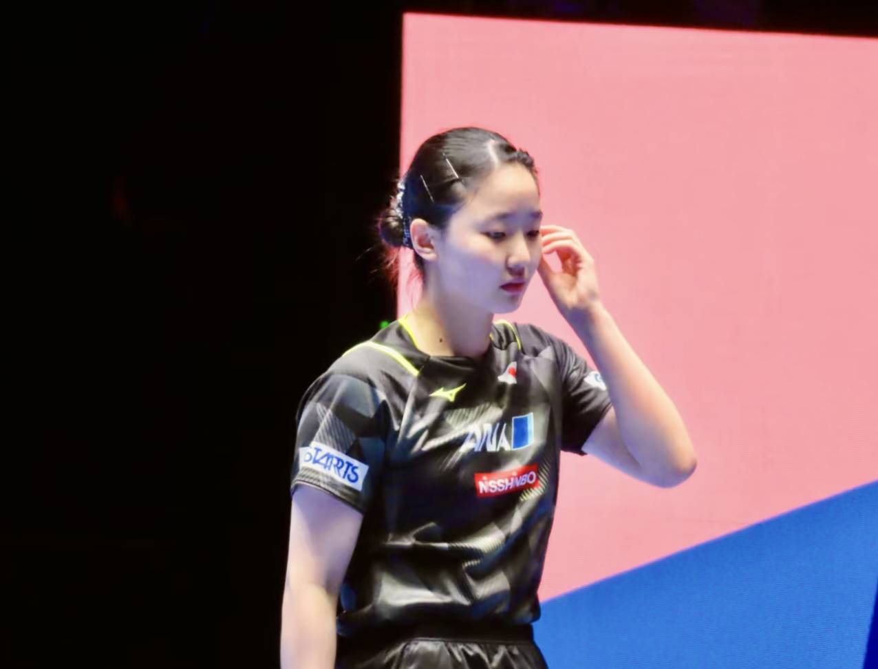 原创            乒超联赛：孙颖莎场外指导，蒯曼“让二追三”张本美和，独砍两分