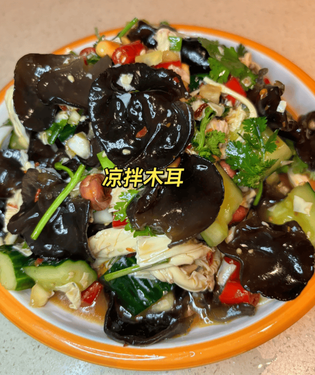 原创            入春排毒，一年不堵，多吃3种排毒菜，养肝养颜，女性别错过！