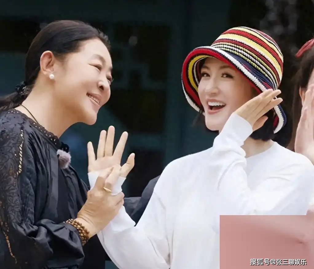 原创            摊牌了！结婚14年，44岁谢娜“新身份”曝光，原来倪萍当初没说错