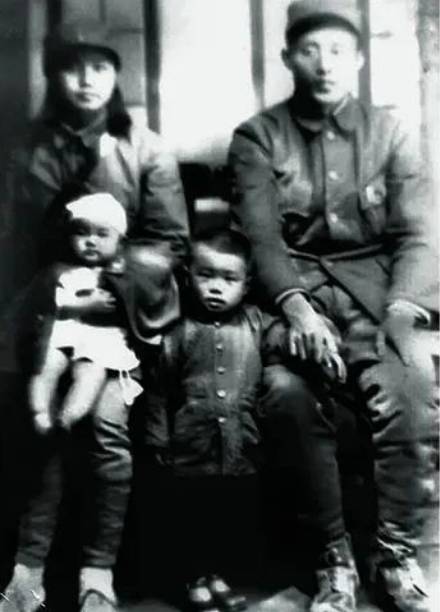 原创            抗联军长携60两黄金私自离队，5年后归队为何还能当分区司令？