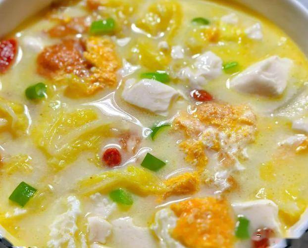 原创            冬季这汤要多喝，一暖身驱寒、二滋补气血、三润肺养颜，教你4种家常做法