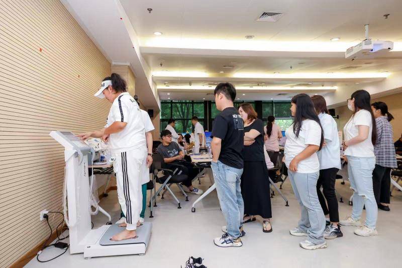 聚焦科学减重与健康管理 蓝皮书科普沙龙在京举办