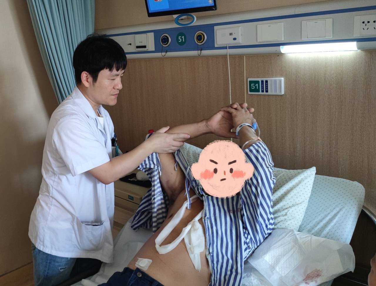 从这回来后，胳膊就抬不起来了！近期该病多发，医生紧急提醒