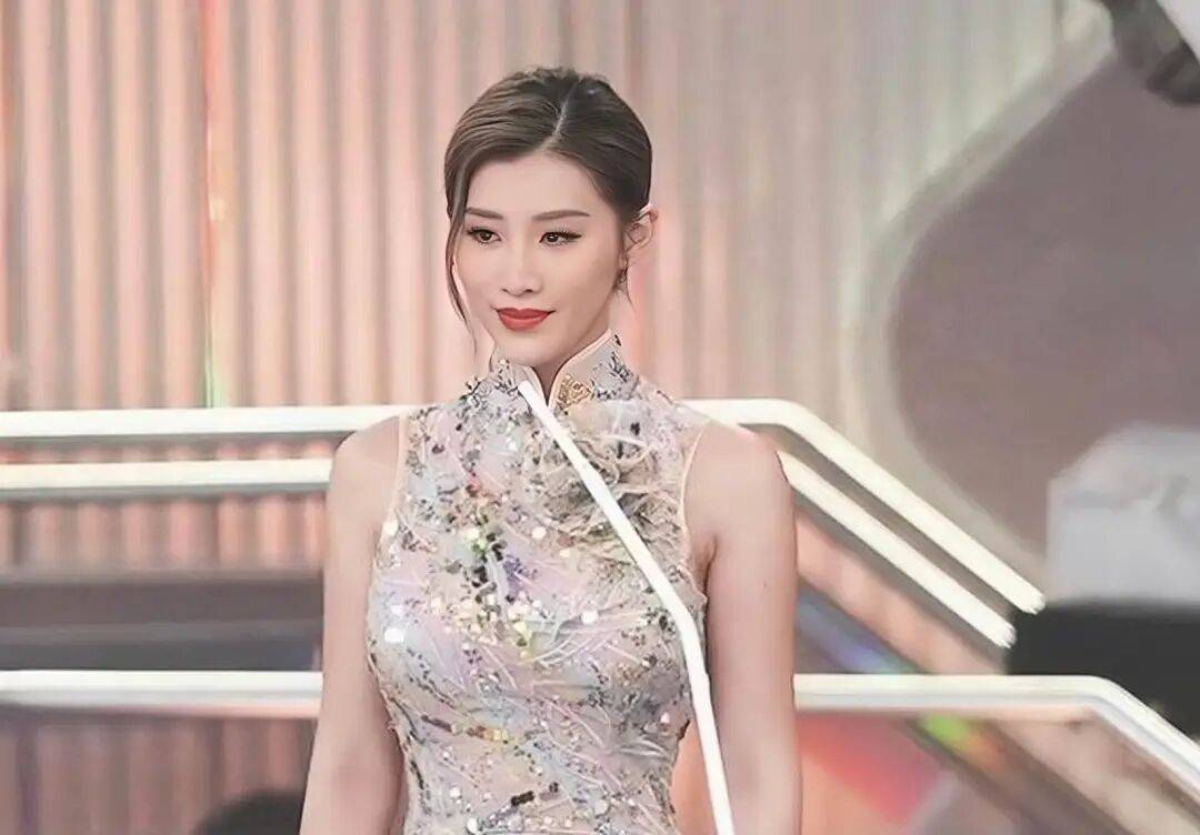 好惨！TVB“最强body”工作量突然骤减，发伤感留言或将离巢转行