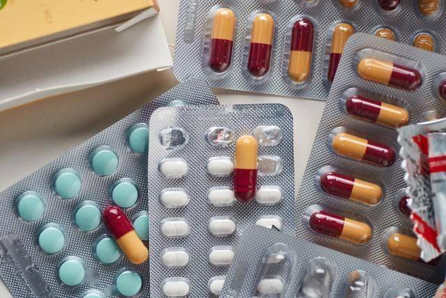 8种祛湿中成药：按“湿邪位置”精准选药，科学祛湿不反复