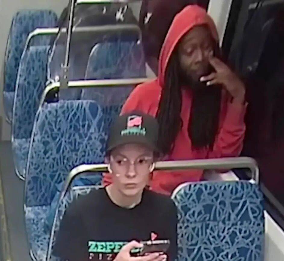 乌克兰女子与美国黑人，命运交汇的4分钟