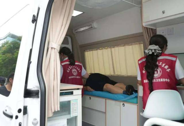 【记者在现场】“流动医院”到俺村