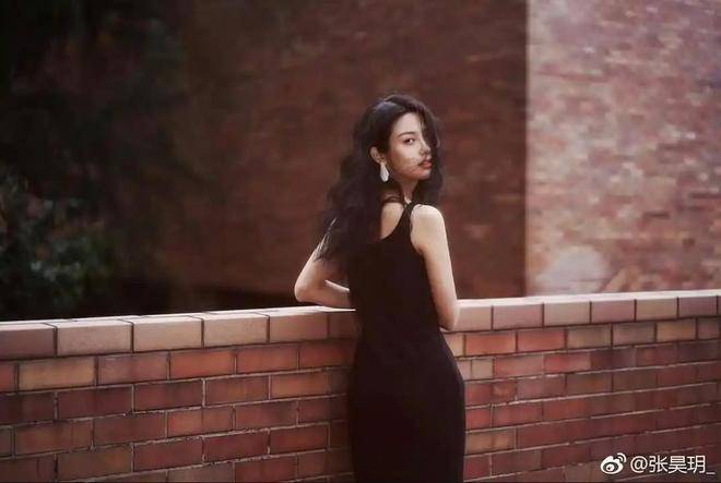 原创            演员张昊玥称被虞书欣霸凌，该有权威定论了