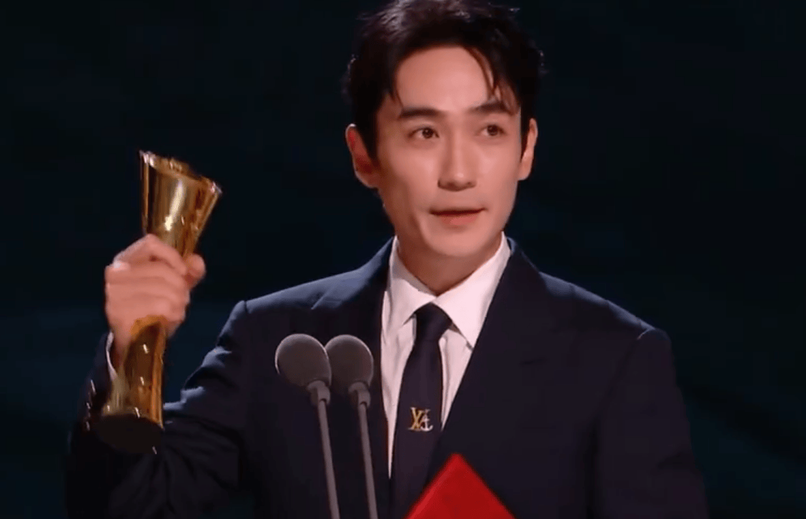 朱一龙获金熊猫奖电影单元最佳男主角：我爱成都！能被看到很荣幸