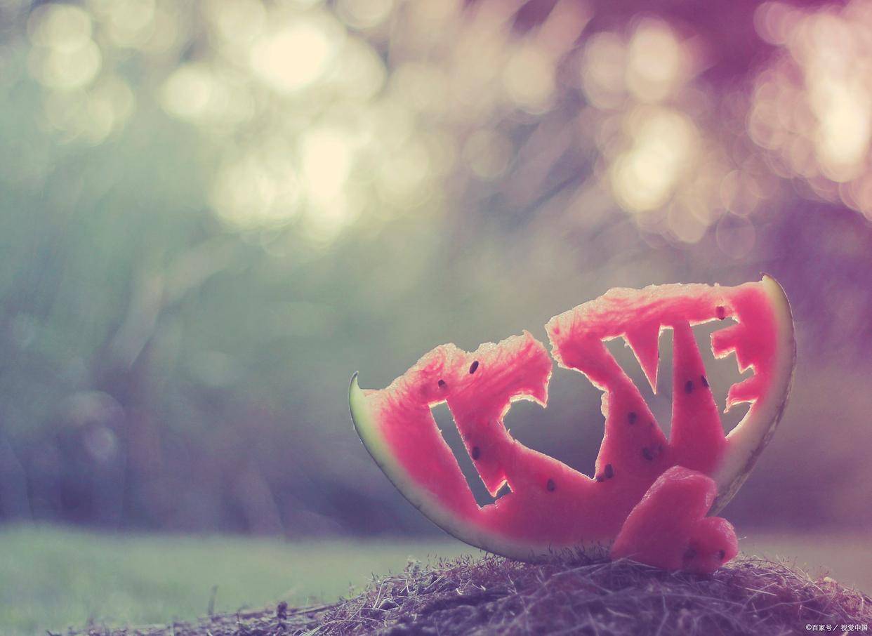 让男人忍不住想“解锁”你的4种说话方式，比倒贴好用