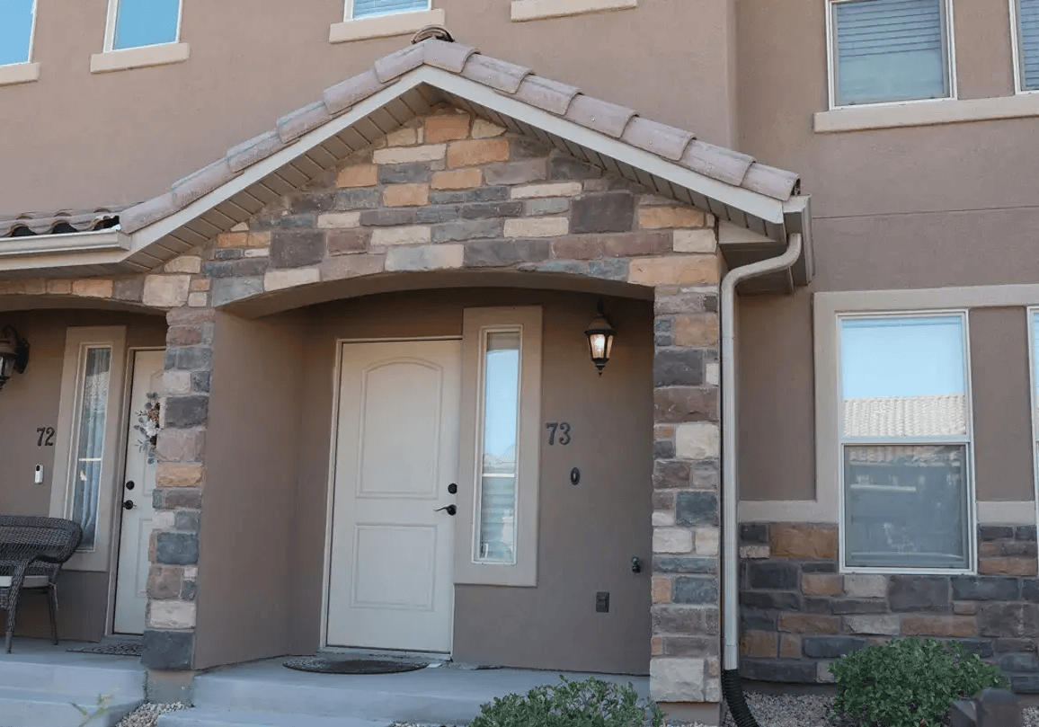 美调查局：柯克案枪手与跨性别伴侣同居